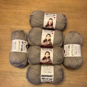 BERNAT WOOL-UP WORSTED YARN, MEDIUM TAUPE HEATHER - (Set of 6 Skeins) - NWT